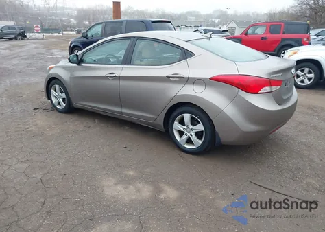 2013 Hyundai Elantra Gls z USA, uszkodzony, nr VIN 5NPDH4AE6DH313669